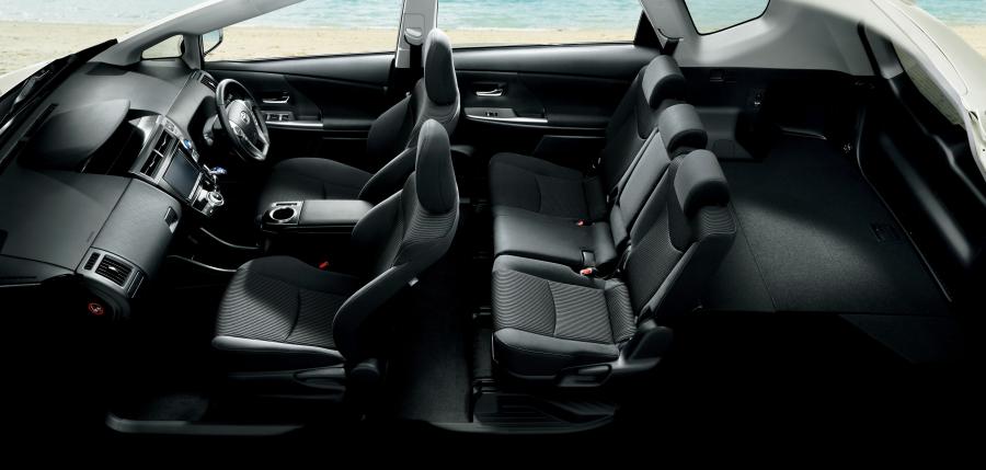  Toyota Prius a 2014 года  (фото 5 из 7)